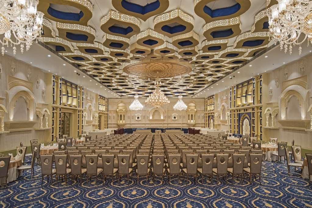 Radisson Blu Udaipur Palace Resort & Spa Zařízení fotografie